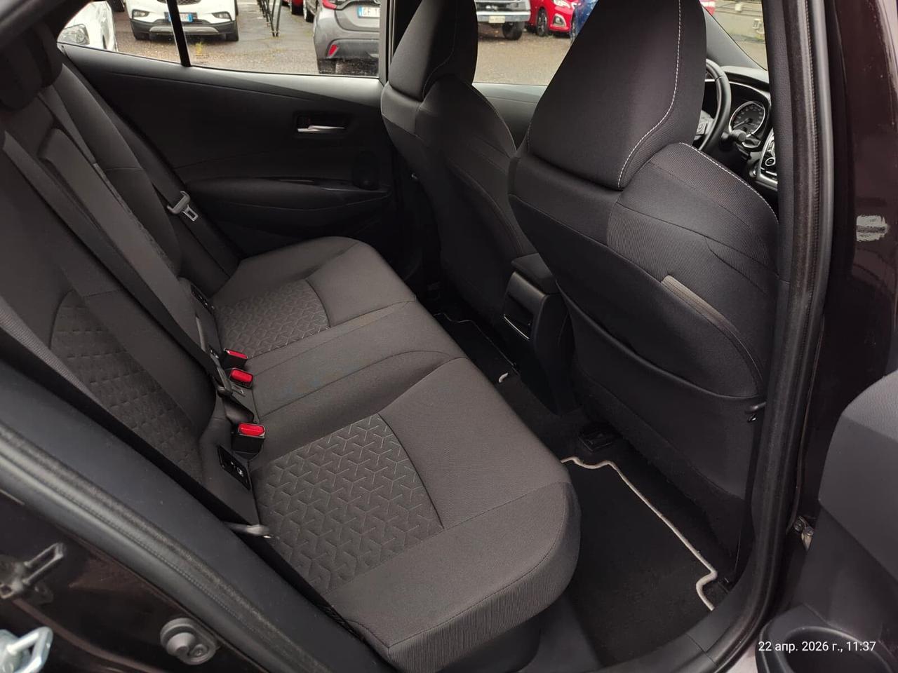 Toyota Corolla 1.8 Hybrid Style