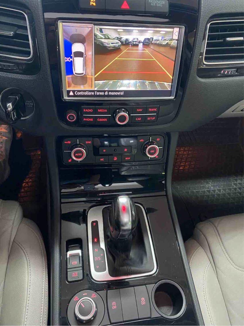 Volkswagen Touareg 3.0 TDI 204 CV tiptronic TETTO APRIBILE