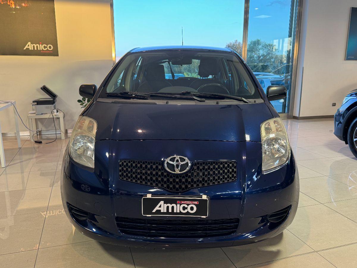 TOYOTA Yaris 1.4 D Cambio Automatico