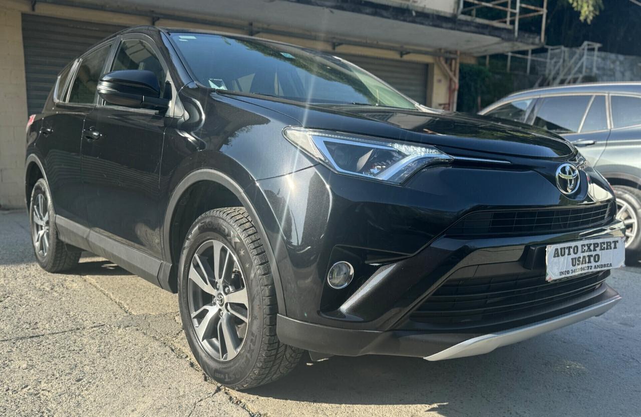 Toyota RAV 4 RAV4 2.0 D-4D Active 2016