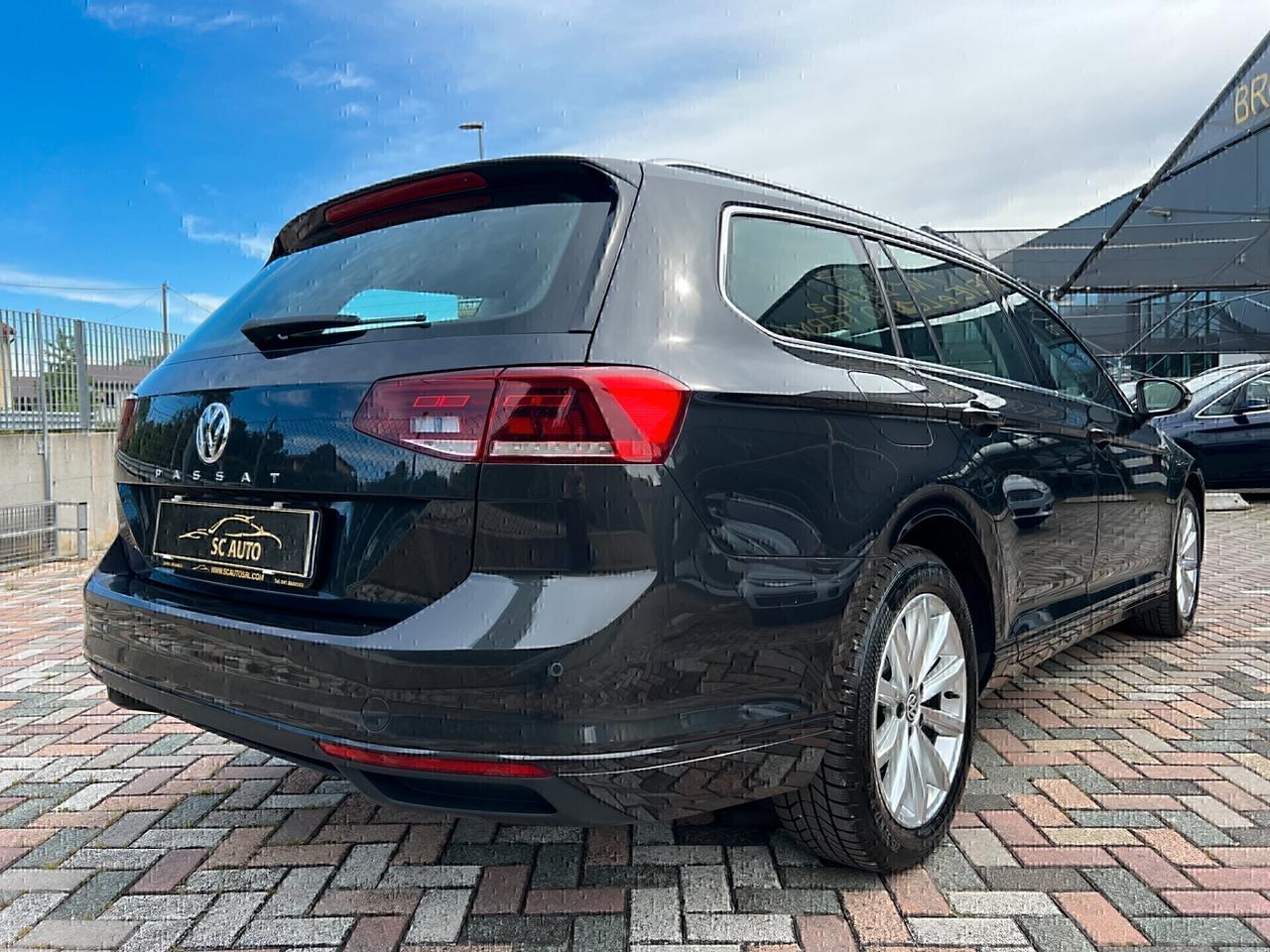 Volkswagen Passat Variant 2.0 TDI SCR CON FINANZIAMENTO