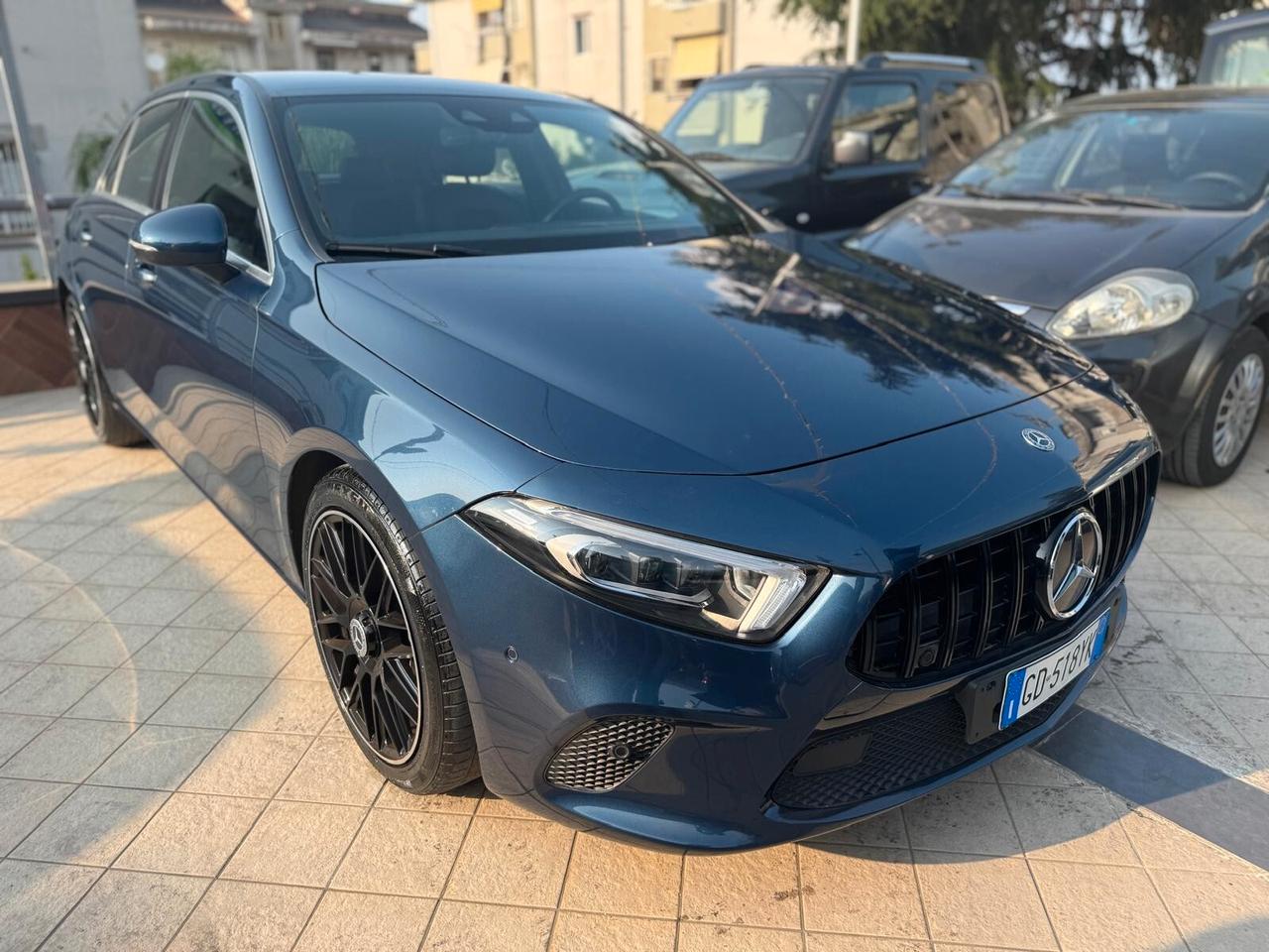 Mercedes-benz A 180 A 180 d Automatic Premium