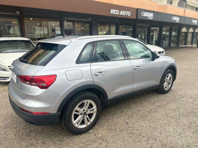 AUDI Q3 35 TFSI