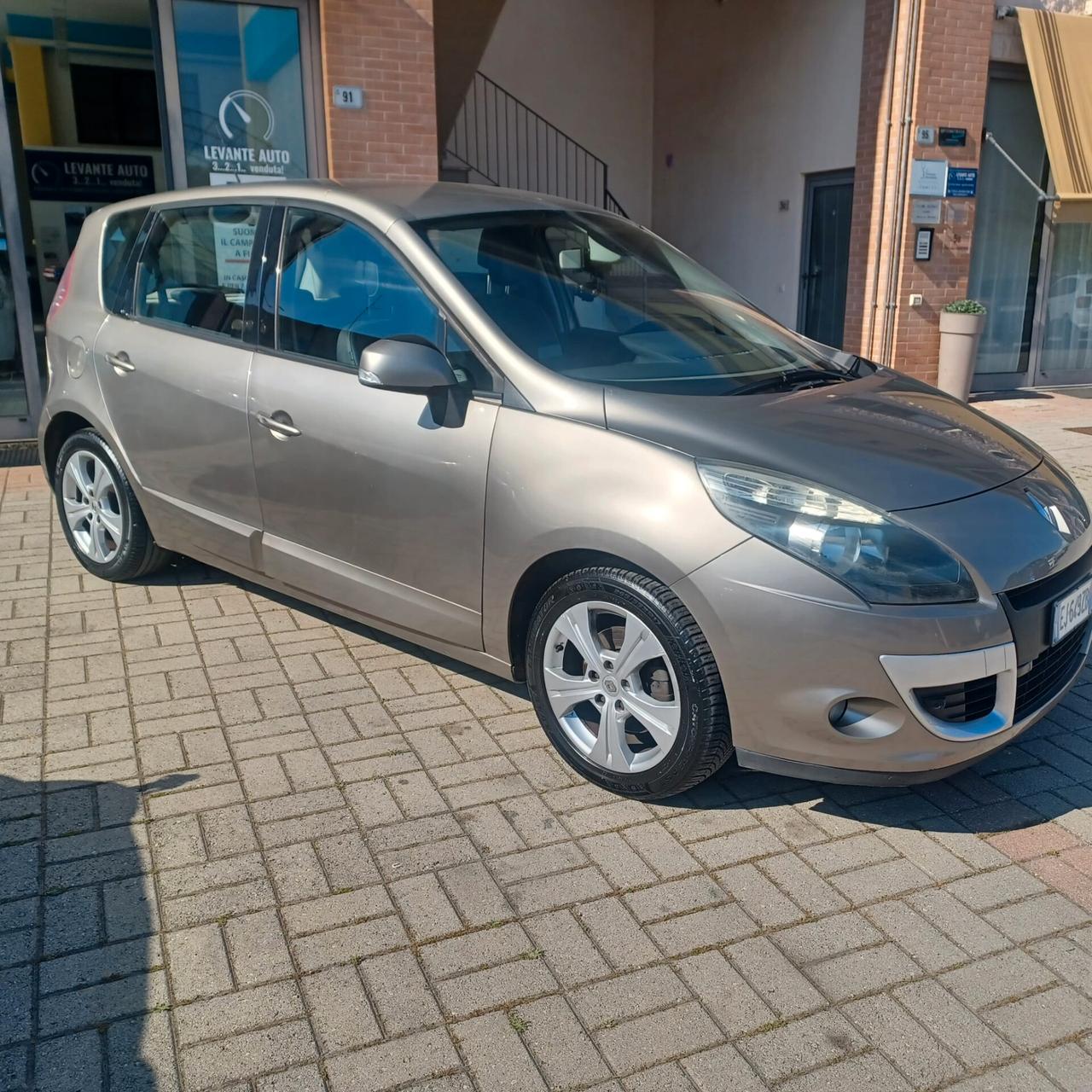 INFINITO RENAULT SCENIC 1.5 XMODE