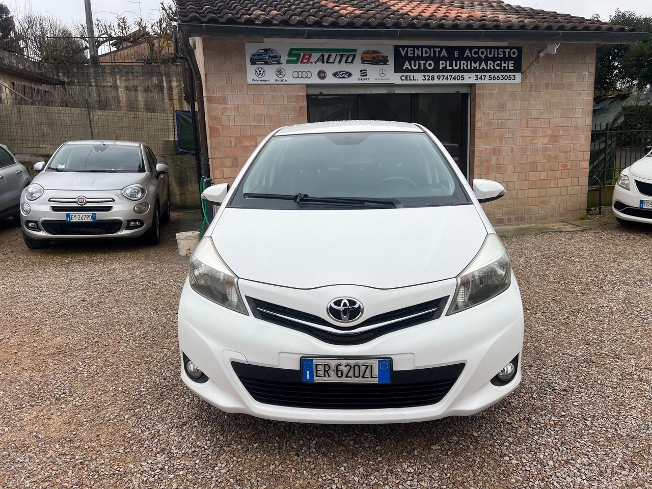 Toyota Yaris 1.0 5 porte