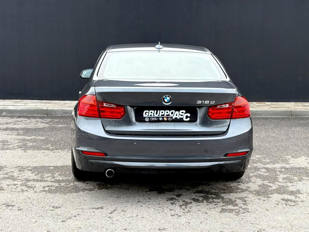 BMW 318 d Sport