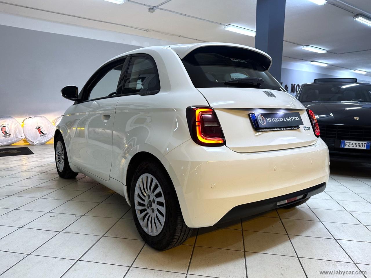 FIAT 500E Action Berlina UNIPRO*CERT*GARANT