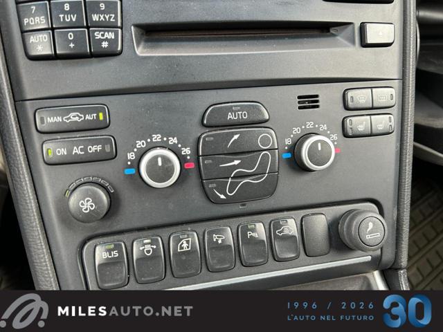 VOLVO XC90 D5 AWD Geartronic Summum Uniproprietario 5 posti