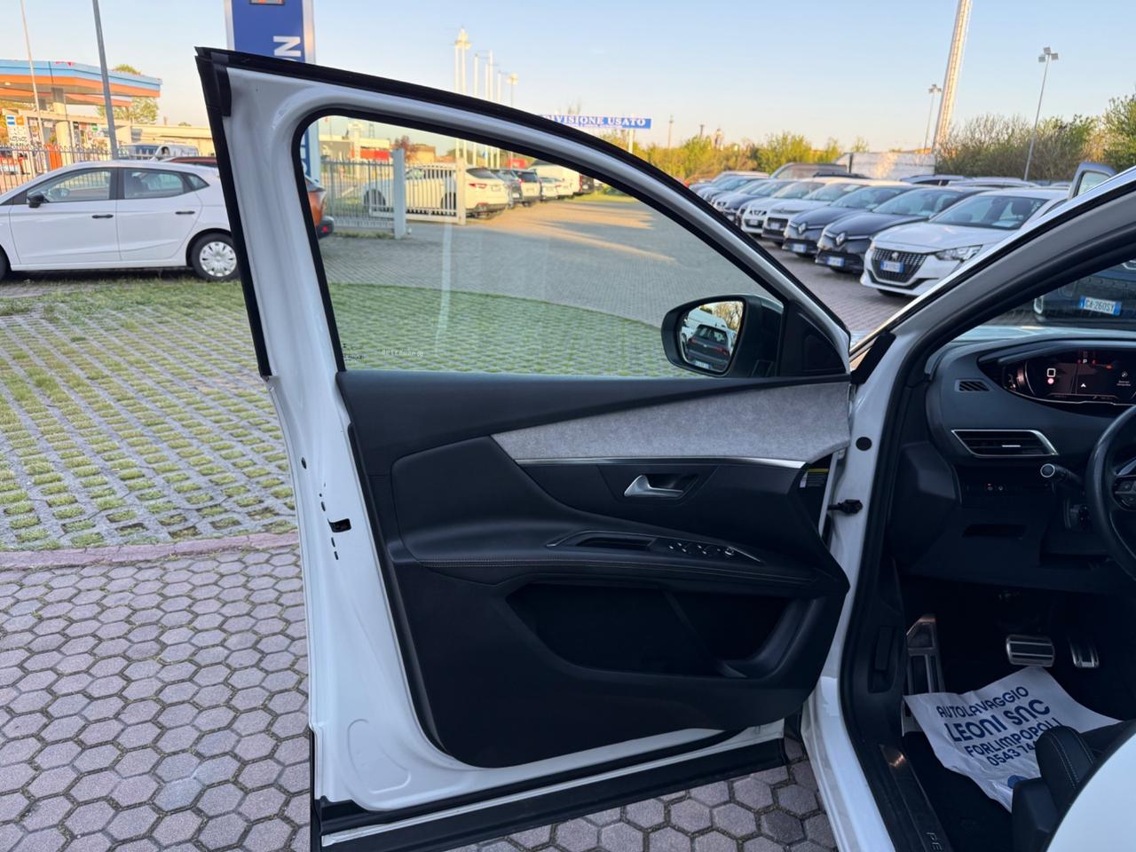 Peugeot 3008 BlueHDi 130 S&S EAT8 GT-LINE