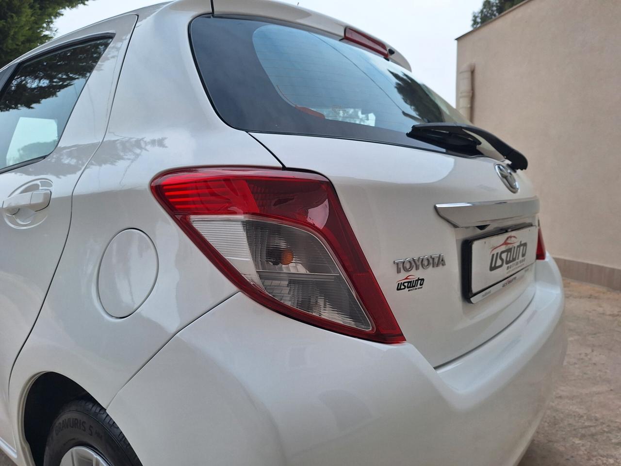 Toyota Yaris 1.0 BENZINA 5 PORTE"PERFETTA" 2013