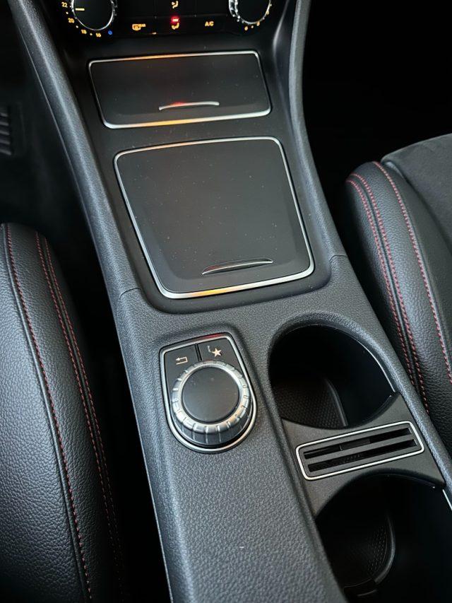 MERCEDES-BENZ CLA 200 d Automatic Premium AMG - Telecamera - Carplay