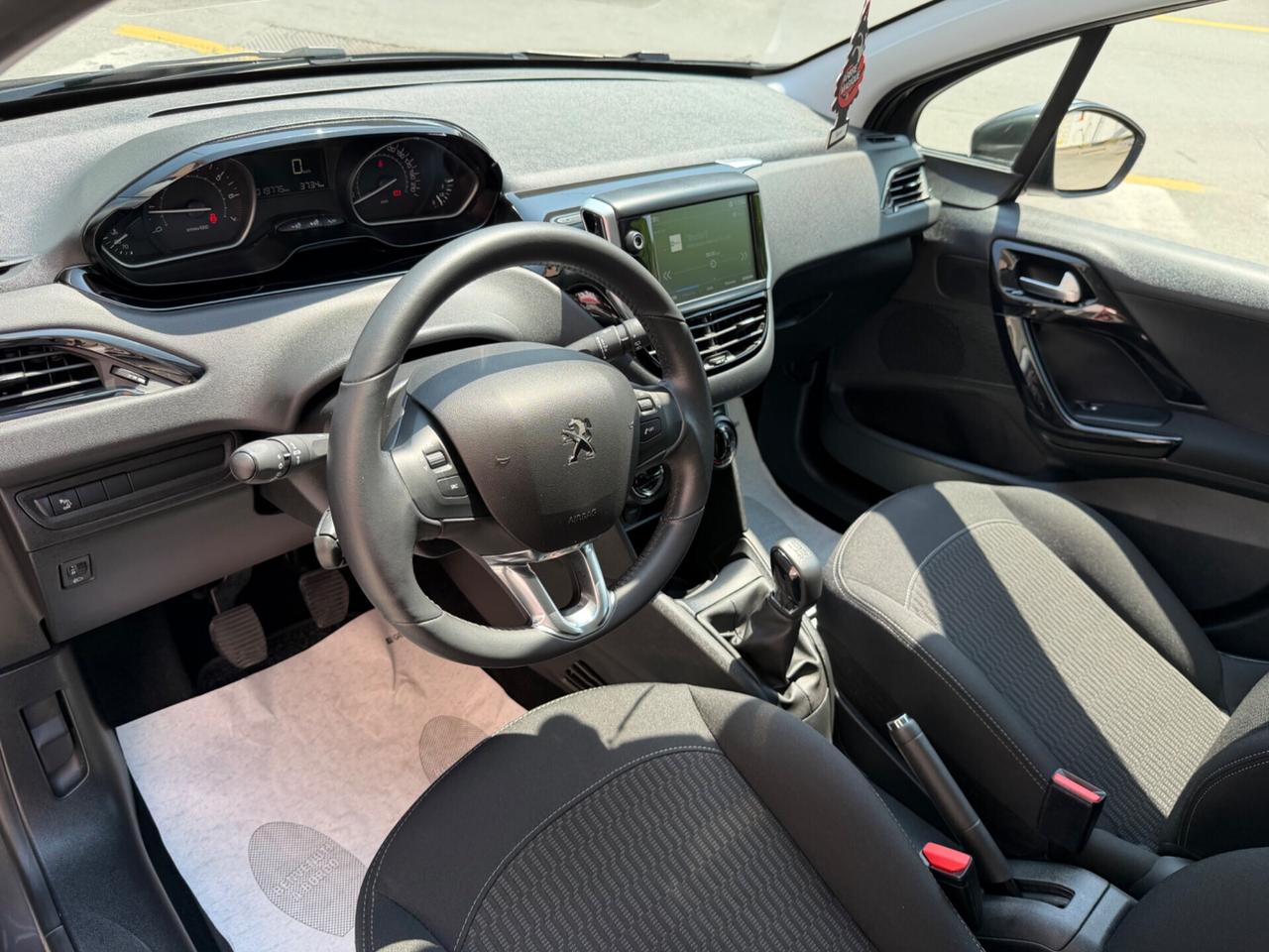 Peugeot 208 82 CV ALLURE KM 19 MILA !!!!