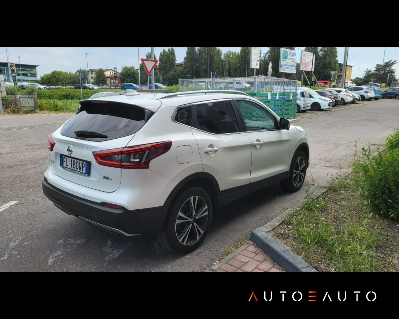 NISSAN QASHQAI 1.2 DIG-T N-CONNECTA 115CV