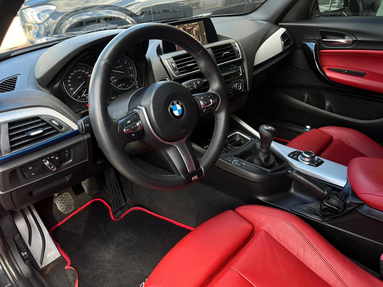 Bmw 116 116d 5p. Msport