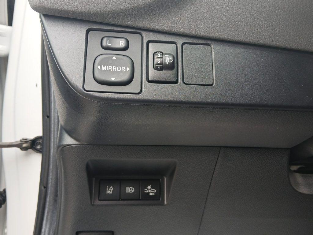 Toyota Yaris 1.5 Hybrid 5 porte Business