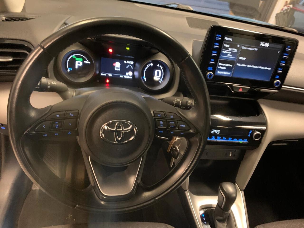 Toyota Yaris Cross 1.5 Hybrid 5p. E-CVT Business