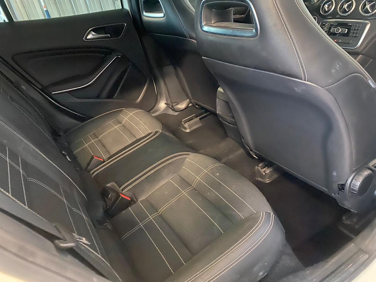 Mercedes-benz GLA 180 GLA 180 d Automatic Sport euro 6