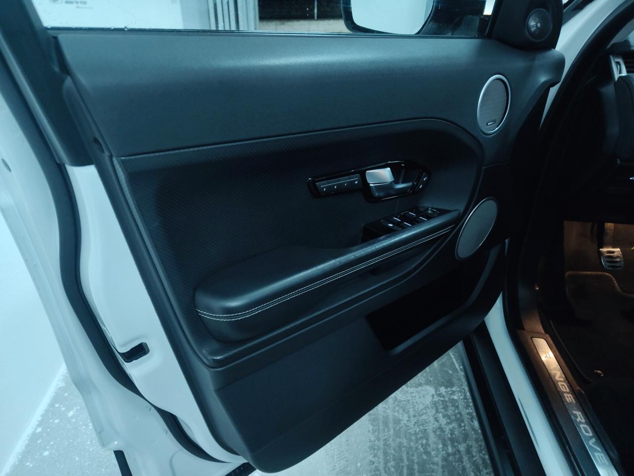 Land Rover Range Evoque 2.2 TD4 5p. Dynamic