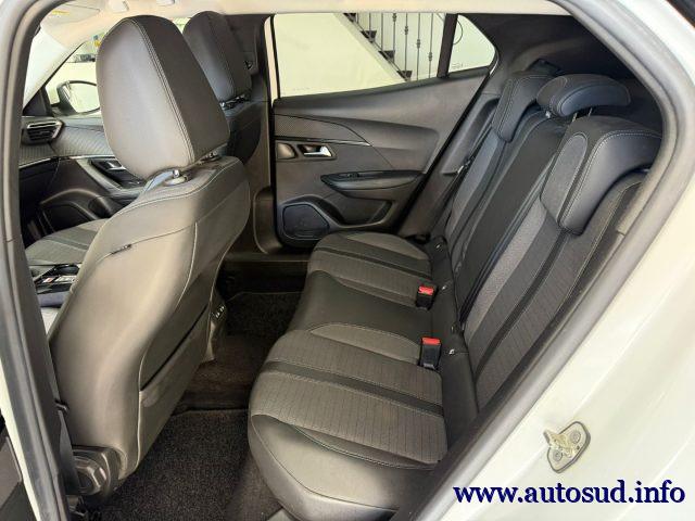 PEUGEOT 2008 BlueHDi 110 S&S Allure Pack