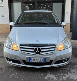 Mercedes-benz A 150 BlueEFFICIENCY Avantgarde