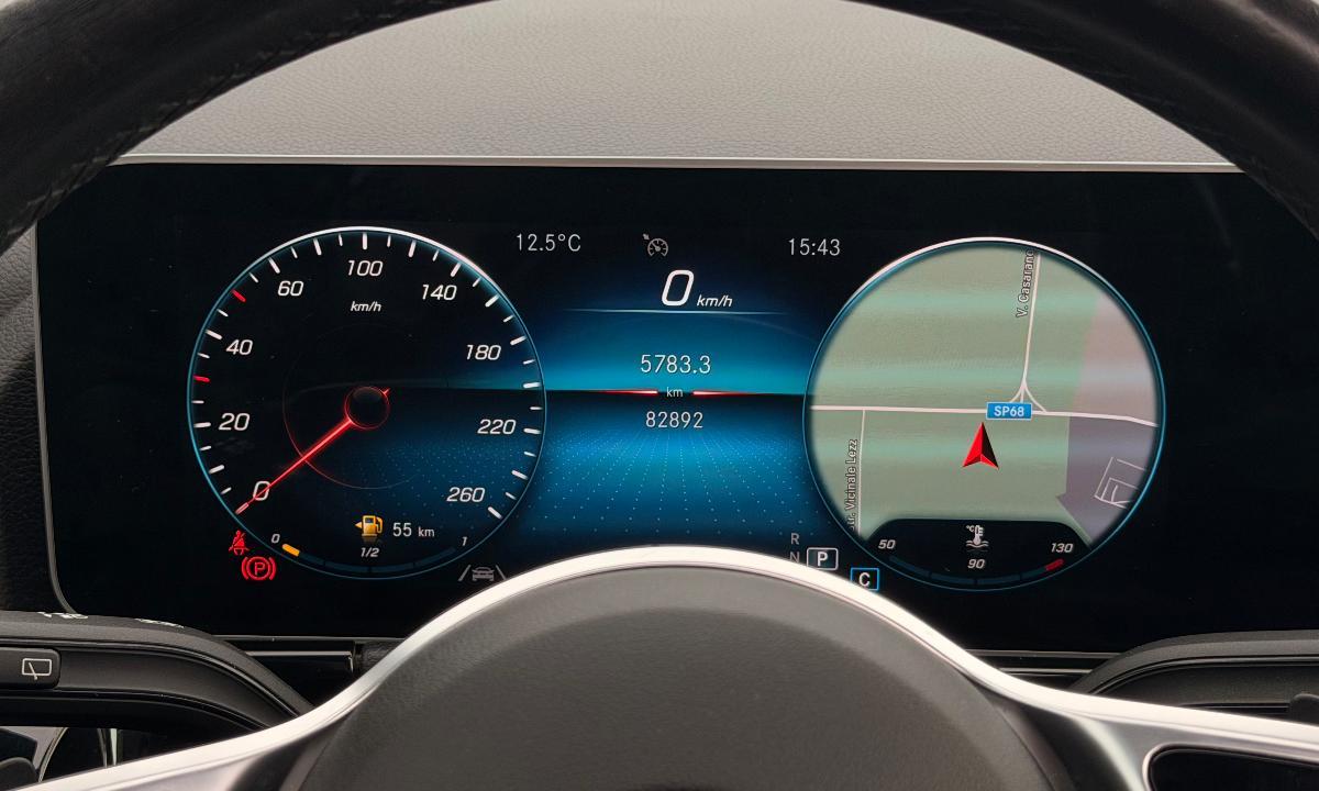 MERCEDES Classe GLA 200 d Automatic Sport