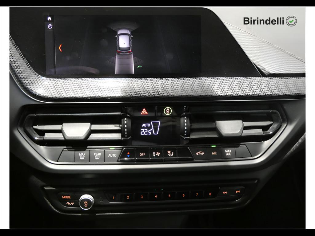 BMW Serie 1 (F40) - 116d 5p. Sport