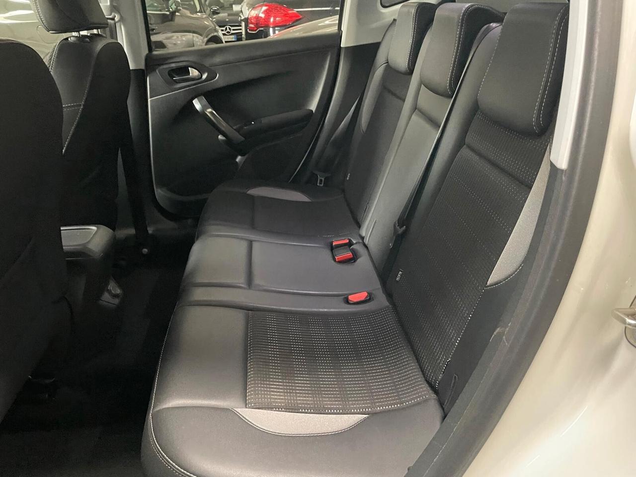 Peugeot 2008 BlueHDi 100 Allure