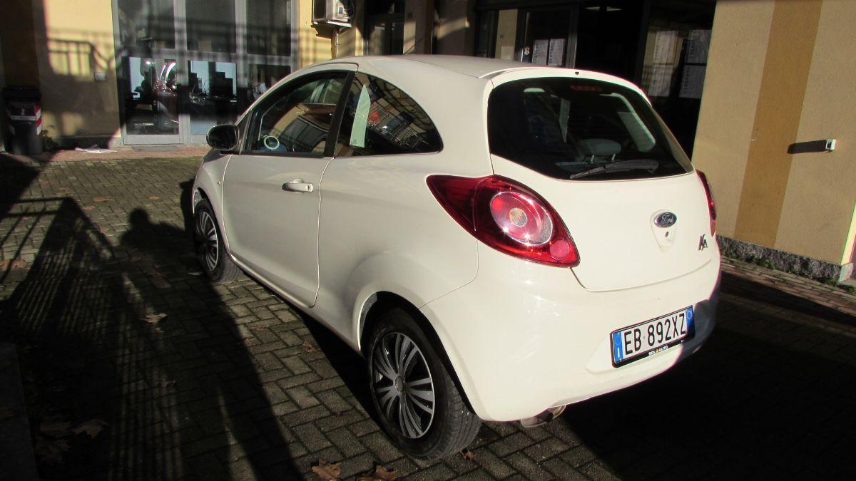 FORD - Ka 1.2 Titanium 69cv