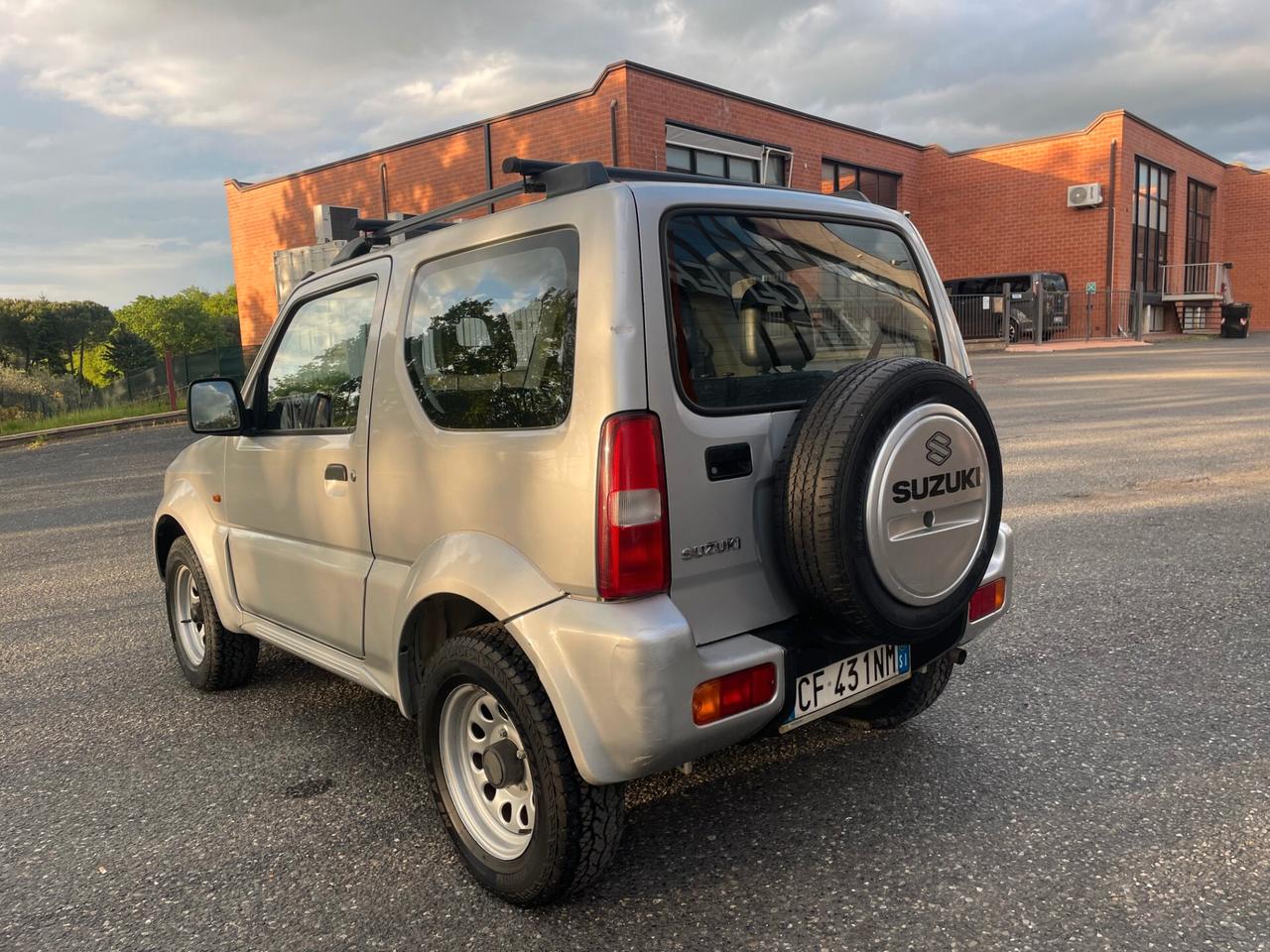 Suzuki Jimny 1.3i 16V cat 4WD JLX