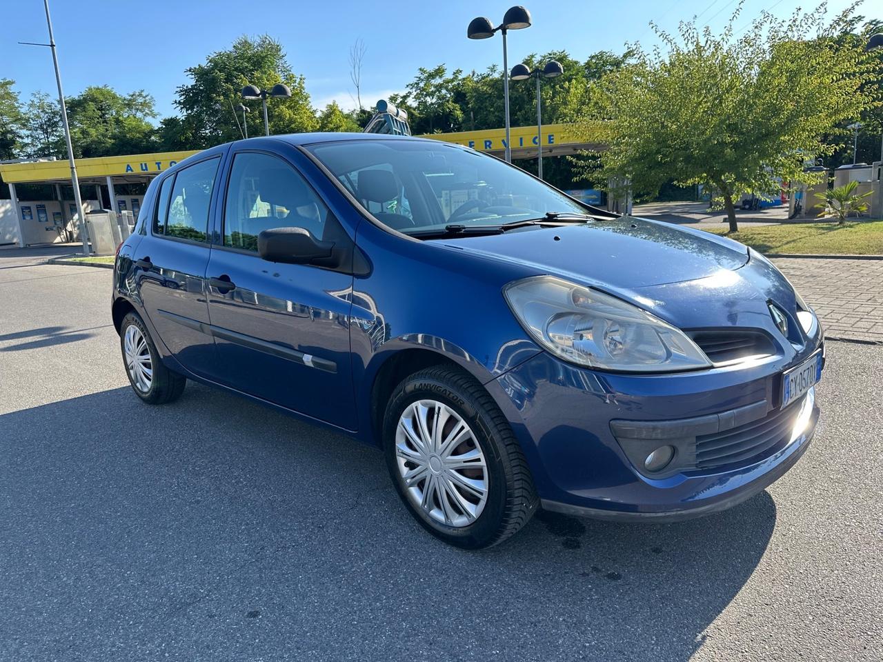 Renault Clio 1.2 16V 5 porte Confort