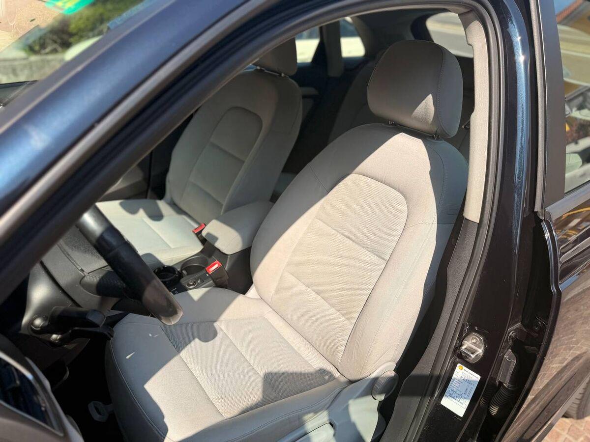 Audi Q3 2.0 tdi Business 140cv