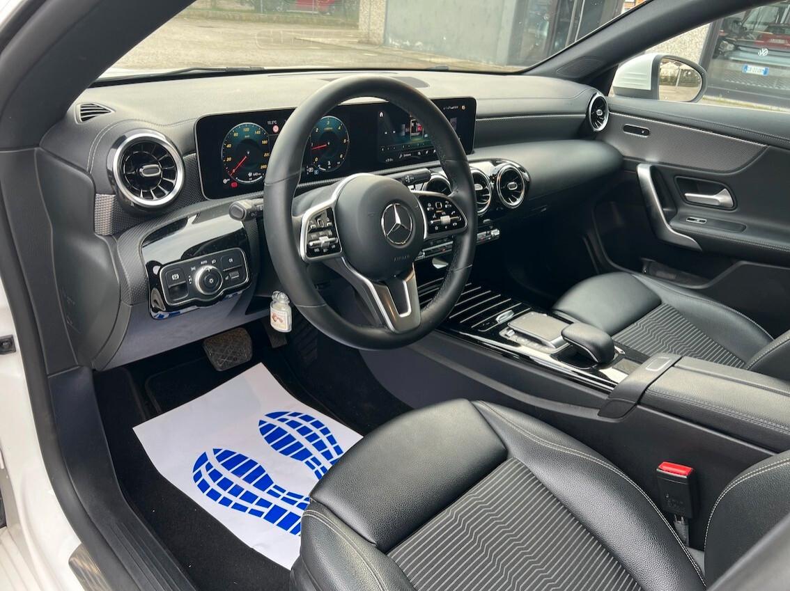 Mercedes-Benz CLA 220 CLA Shooting Brake 220 d Sport auto