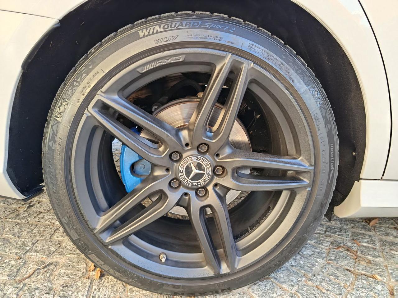 Mercedes-Benz E 220 Premium Plus E 220 D #8033