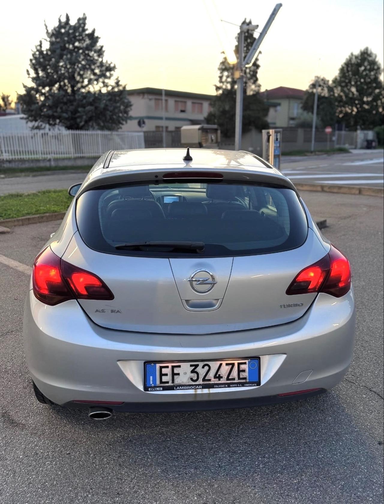 Opel Astra 1.4 Turbo 140CV Sports Tourer aut. Cosmo