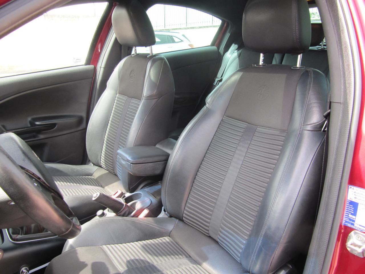 Alfa Romeo Giulietta 1.6 JTDm-2 105 CV Exclusive