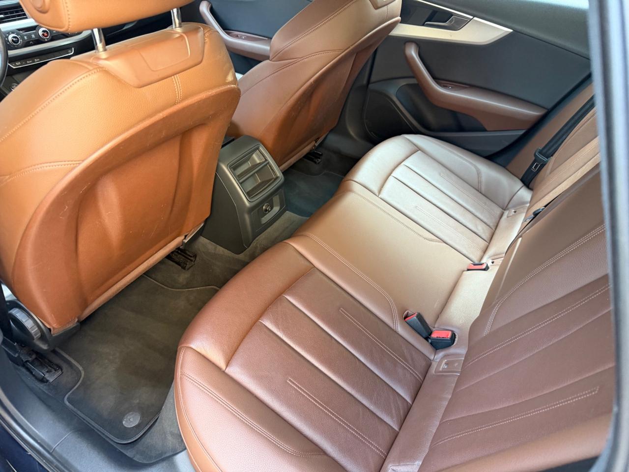 Audi A4 2.0 TDI 190 CV ultra S tronic Design