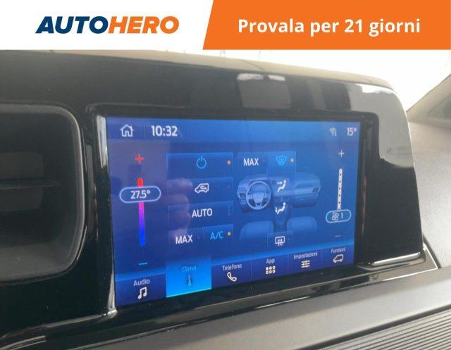 FORD Tourneo Courier 1.0 EcoBoost Titanium