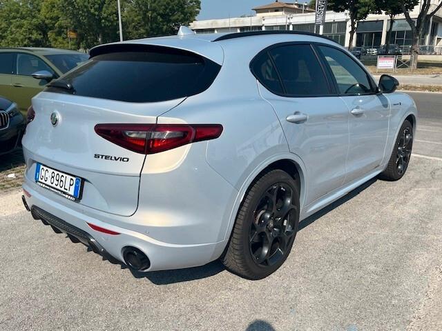 Alfa Romeo Stelvio 2.2 Turbodiesel 210 CV AT8 Q4 Veloce Tì