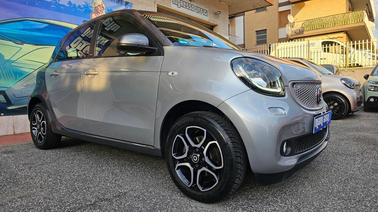 Smart ForFour 90 0.9 Turbo twinamic Passion UNIPRO NAV ANDROID TAGL UFF LED