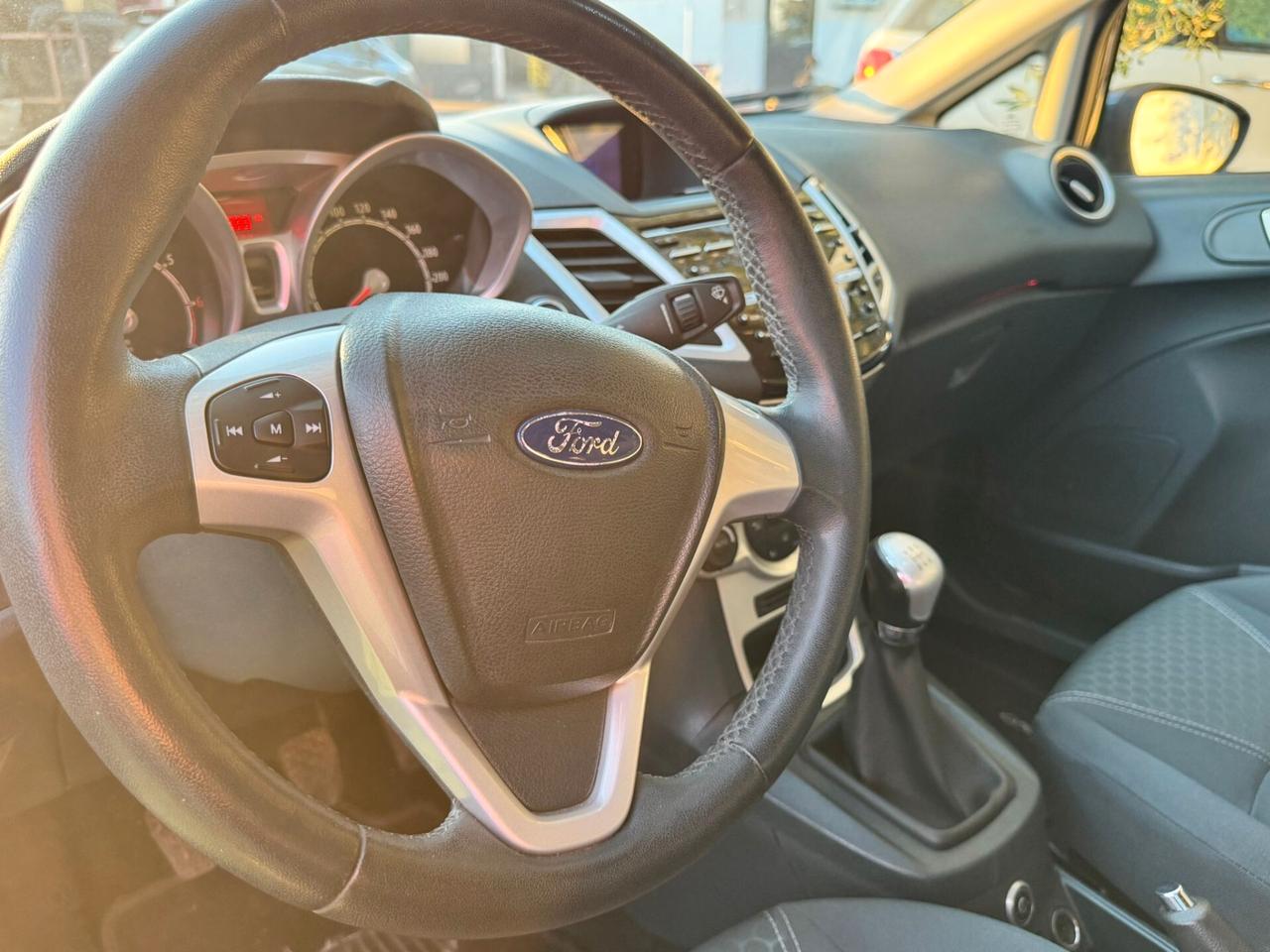 Ford Fiesta 1.4 16V 5p. Bz.- GPL Titanium