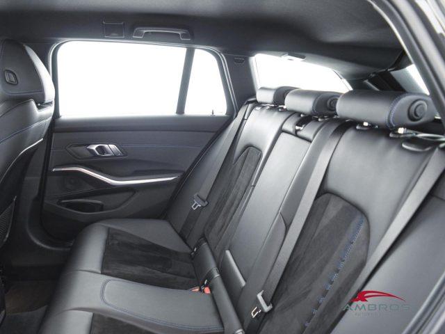 BMW 320 Serie 3 d mhev 48V M Sport auto
