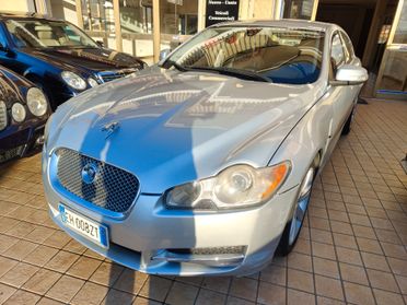 Jaguar XF 3.0 D V6 Luxury
