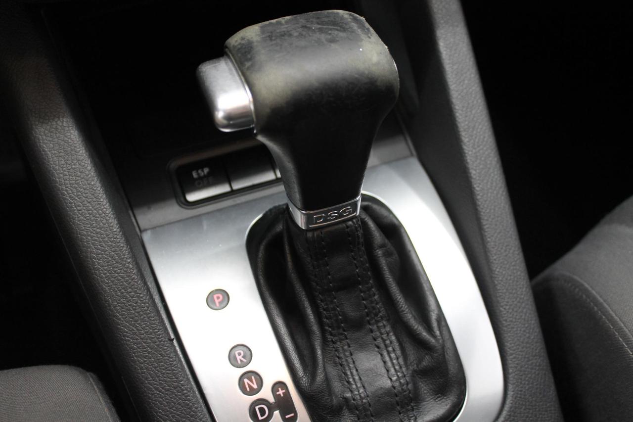 Volkswagen Golf 2.0 TDi Sportline DSG