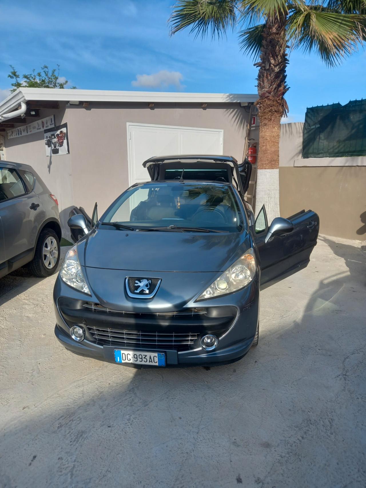 Peugeot 207 1.6 VTi 120CV CC aut. Féline CABRIO