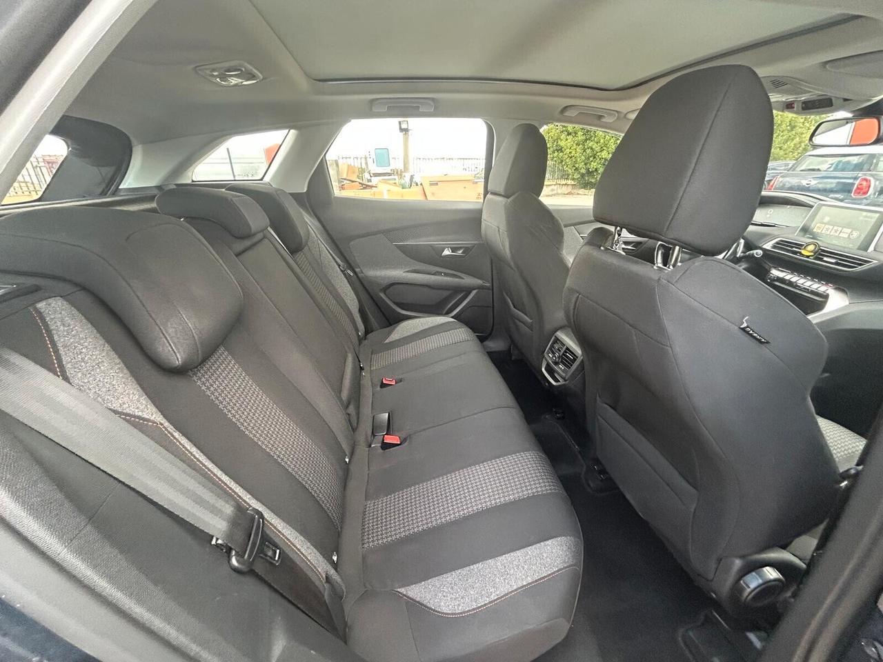 Peugeot 3008 BlueHDi 130 S&S Allure