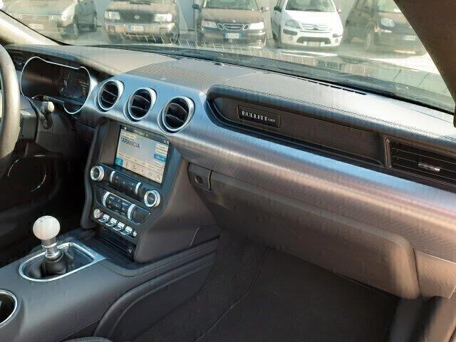 Ford Mustang Fastback 5.0 V8 TiVCT GT Bullitt