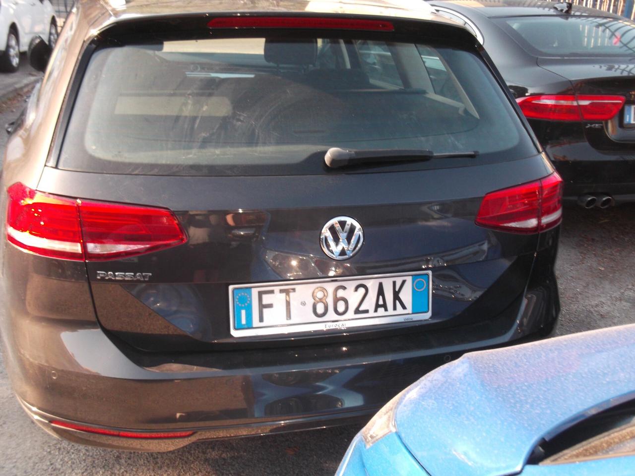 Volkswagen Passat Variant 2.0 TDI Business BlueMotion Tech. - 02