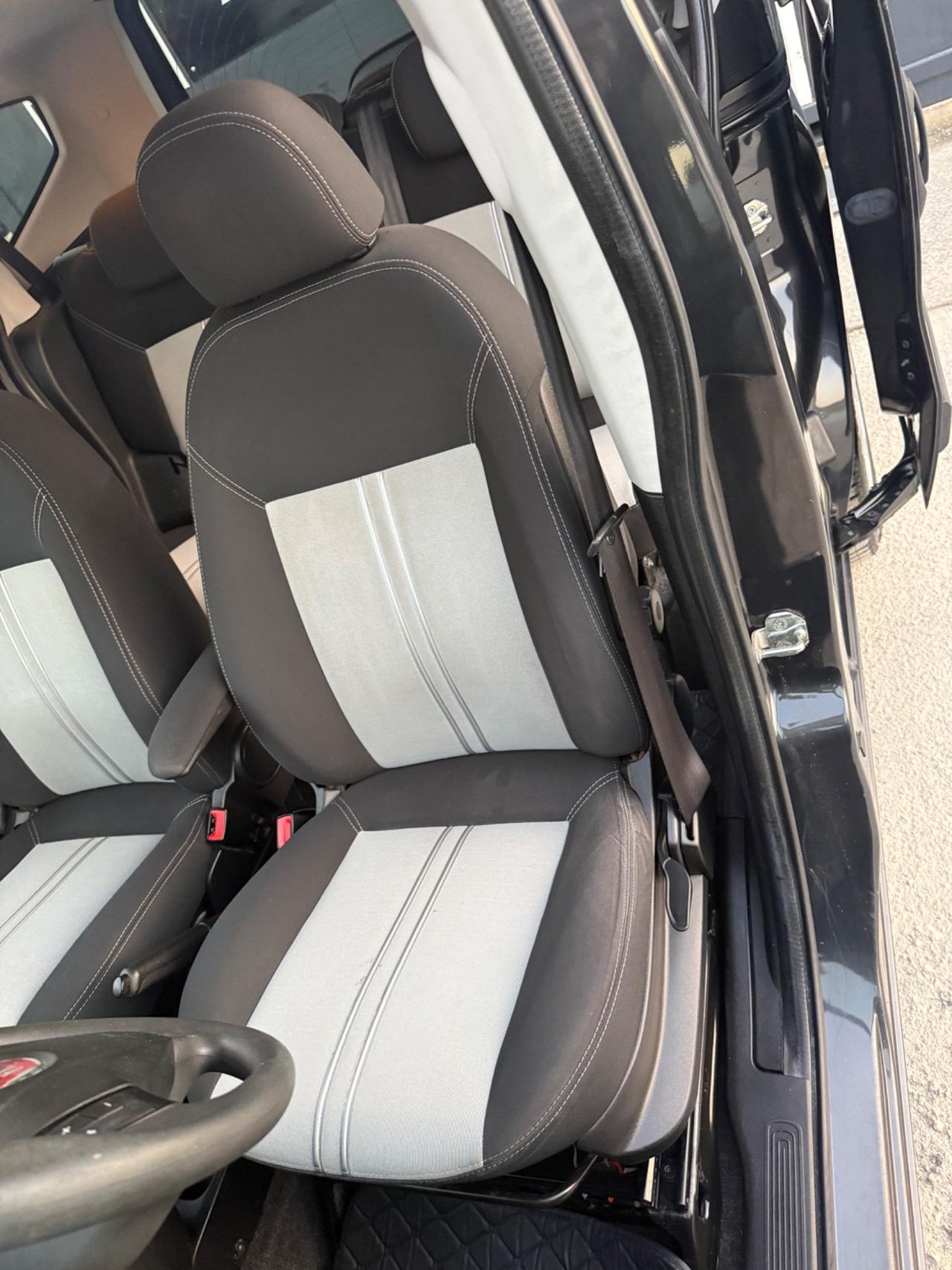 Fiat Qubo 1.3 MJT 75 CV Trekking