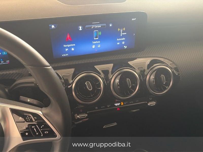 Mercedes-Benz CLA Sh.Brake - X118 2023 Shooting Brake 180 d Advanced auto