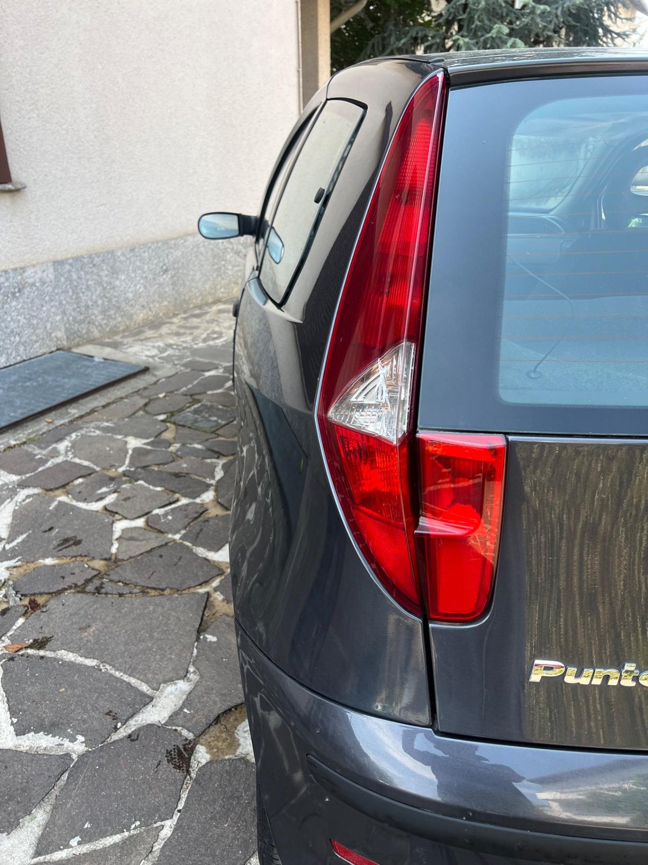 Fiat Punto 1.2i cat 5 porte ELX